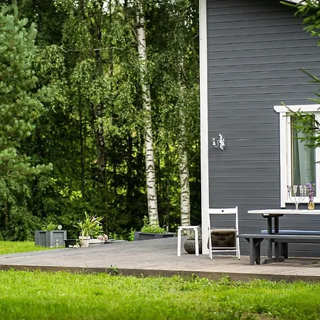 Ferienhaus Rouna Family Ainja